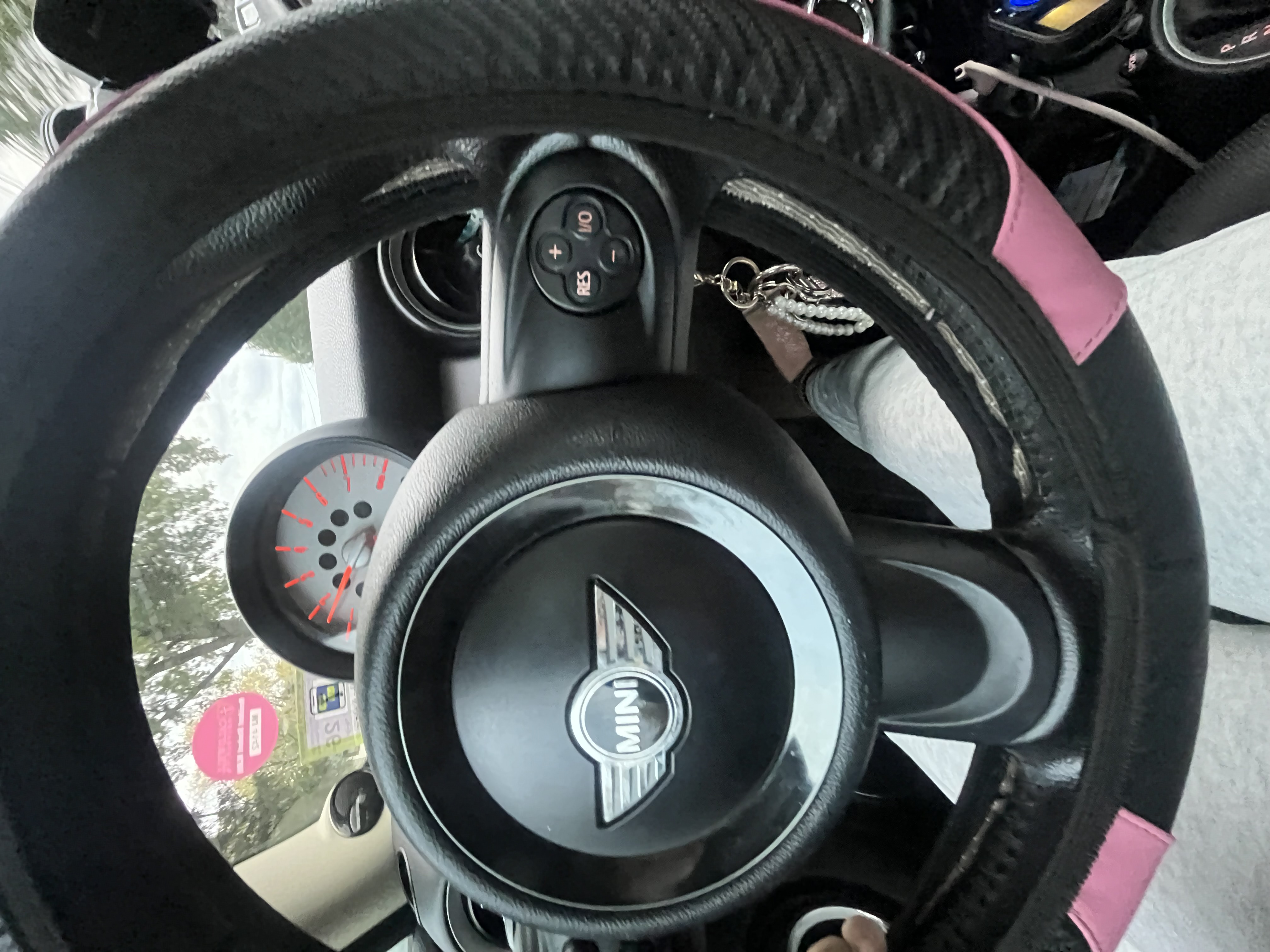 Used 2011 MINI Cooper Hardtop FWD image 10
