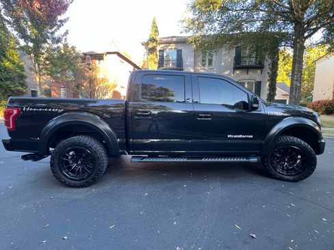 Used 2015 Ford F150 Lariat w/ Equipment Group 502A Luxury image 11