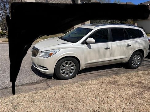 Used 2014 Buick Enclave Premium w/ Trailering Provision Package image 2