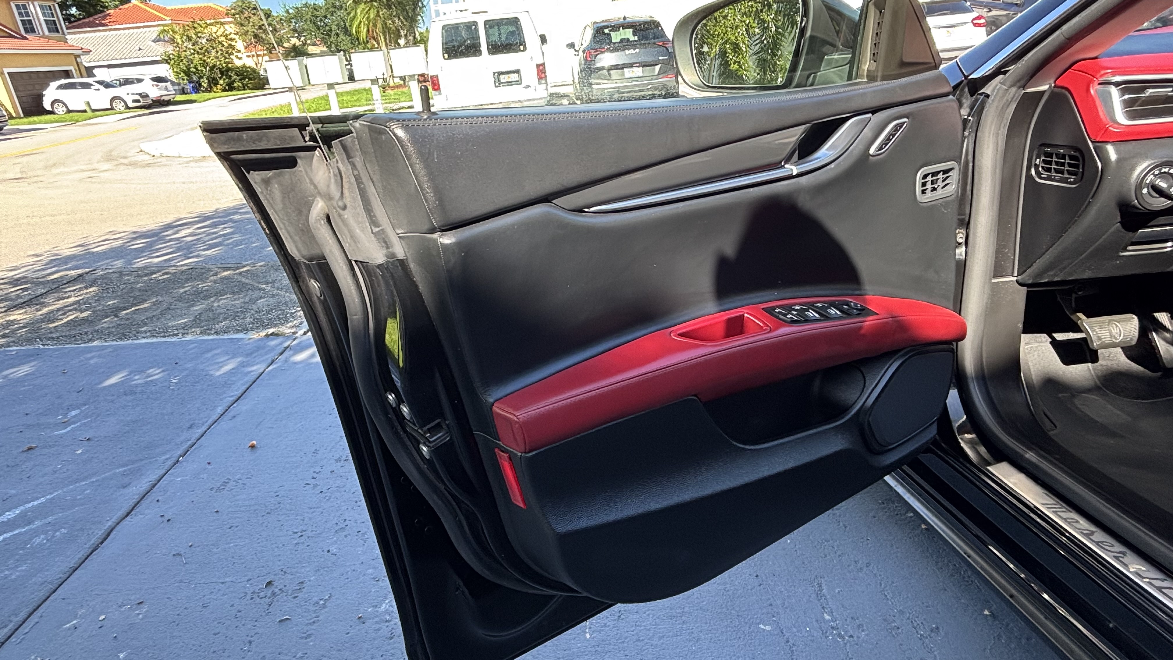 Used 2017 Maserati Ghibli RWD image 15