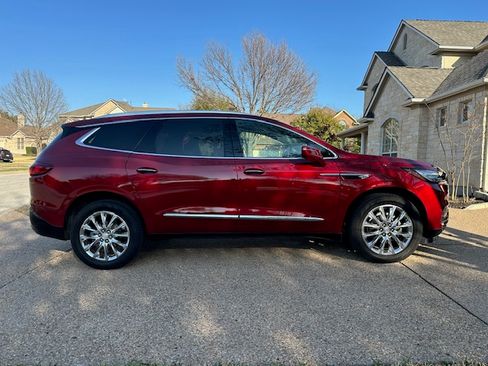 Used 2018 Buick Enclave Premium w/ Trailering Package image 1