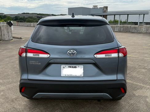Used 2023 Toyota Corolla Cross L FWD image 5