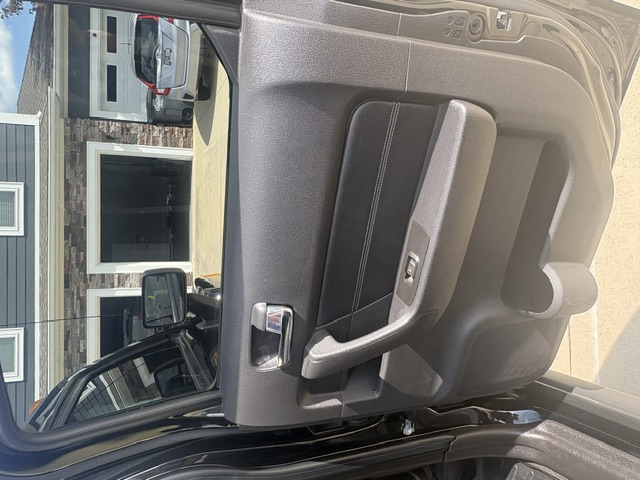 Used 2009 HUMMER H3T AWD/4WD image 19