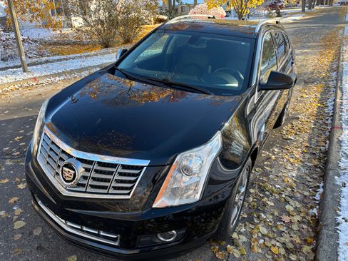 Used 2016 Cadillac SRX Performance w/ Midnight Edition Package image 4
