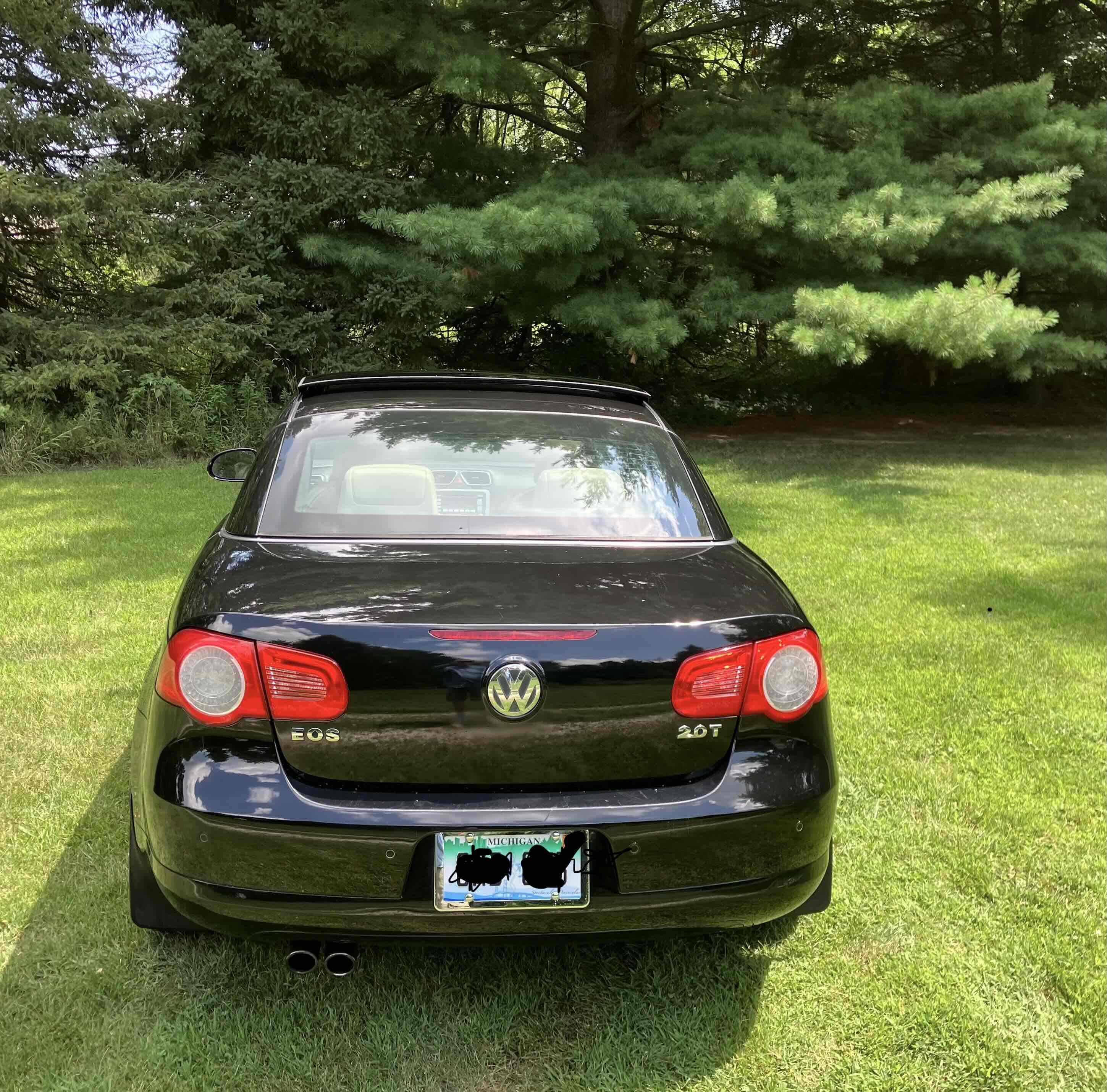 Used 2008 Volkswagen Eos Lux FWD image 5