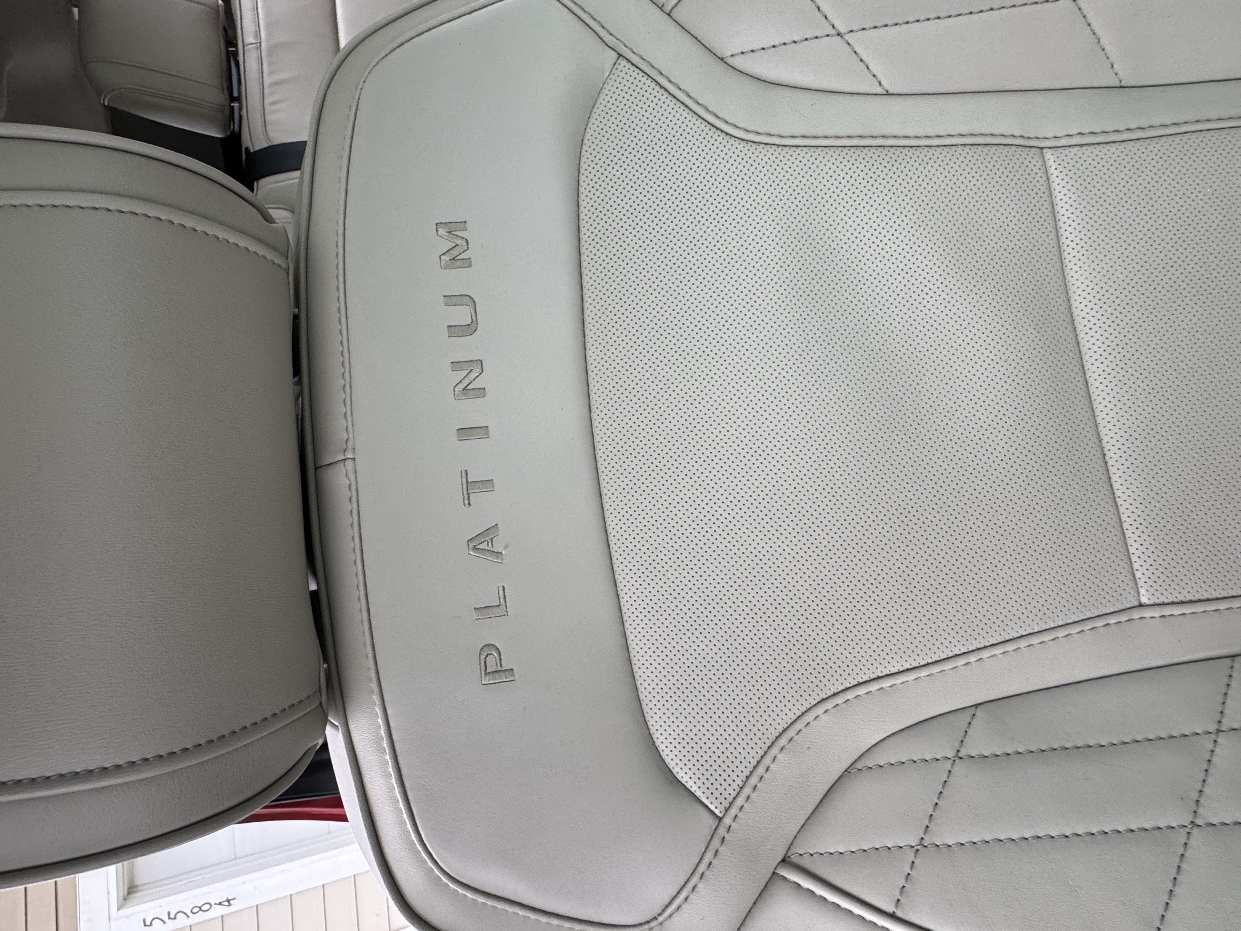 Used 2016 Ford Explorer Platinum AWD/4WD image 11