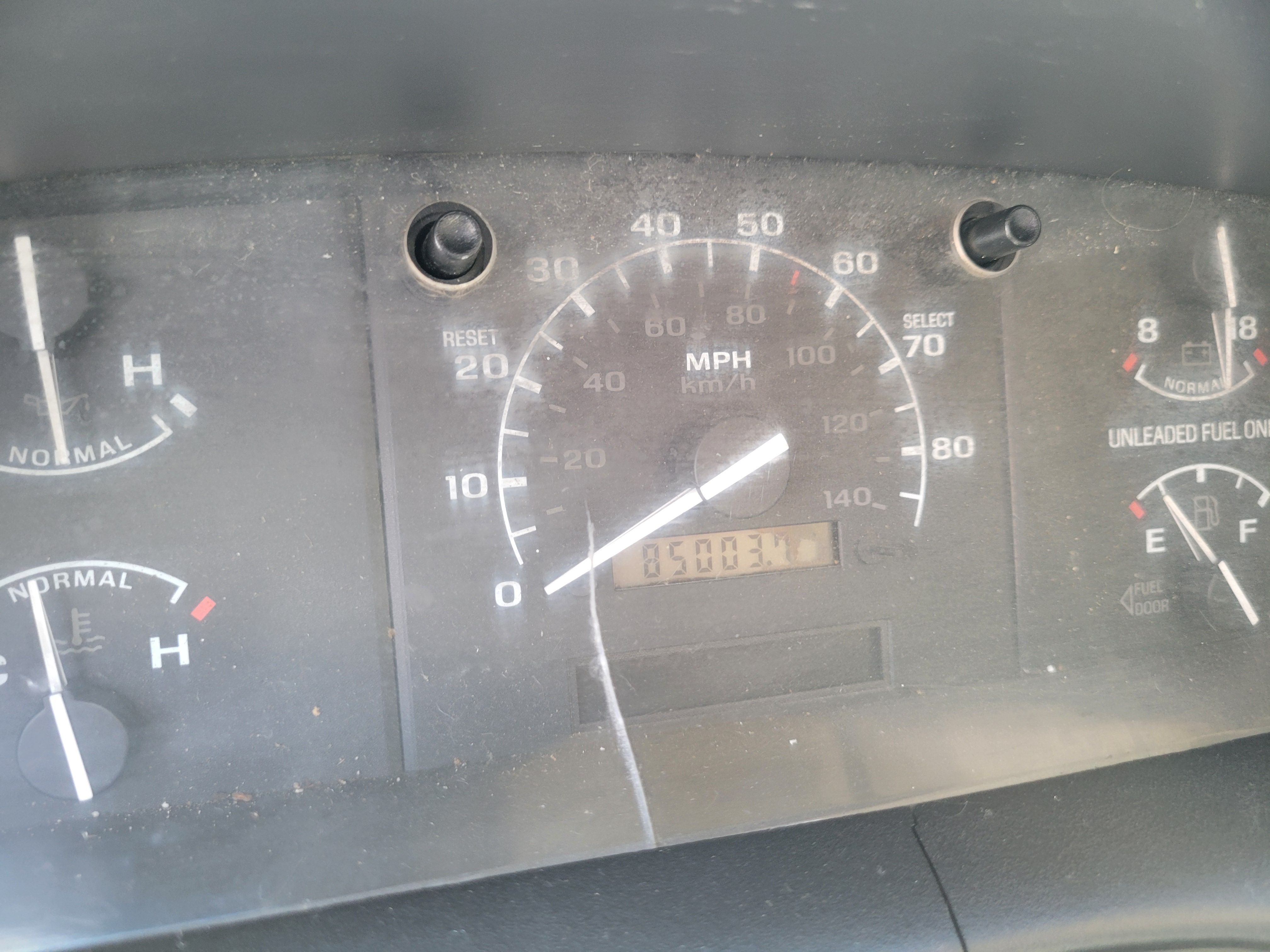 Used 1995 Ford F450 2WD Regular Cab Super Duty image 2