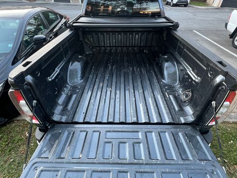 Used 2017 GMC Canyon W/T w/ Convenience Package image 1