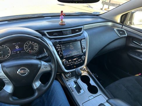 Used 2017 Nissan Murano S w/ Navigation Package image 5