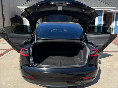 Used 2021 Tesla Model 3 Long Range image 13