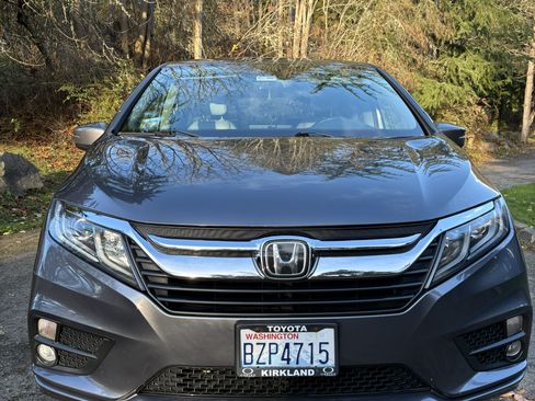 Used 2018 Honda Odyssey EX-L image 16