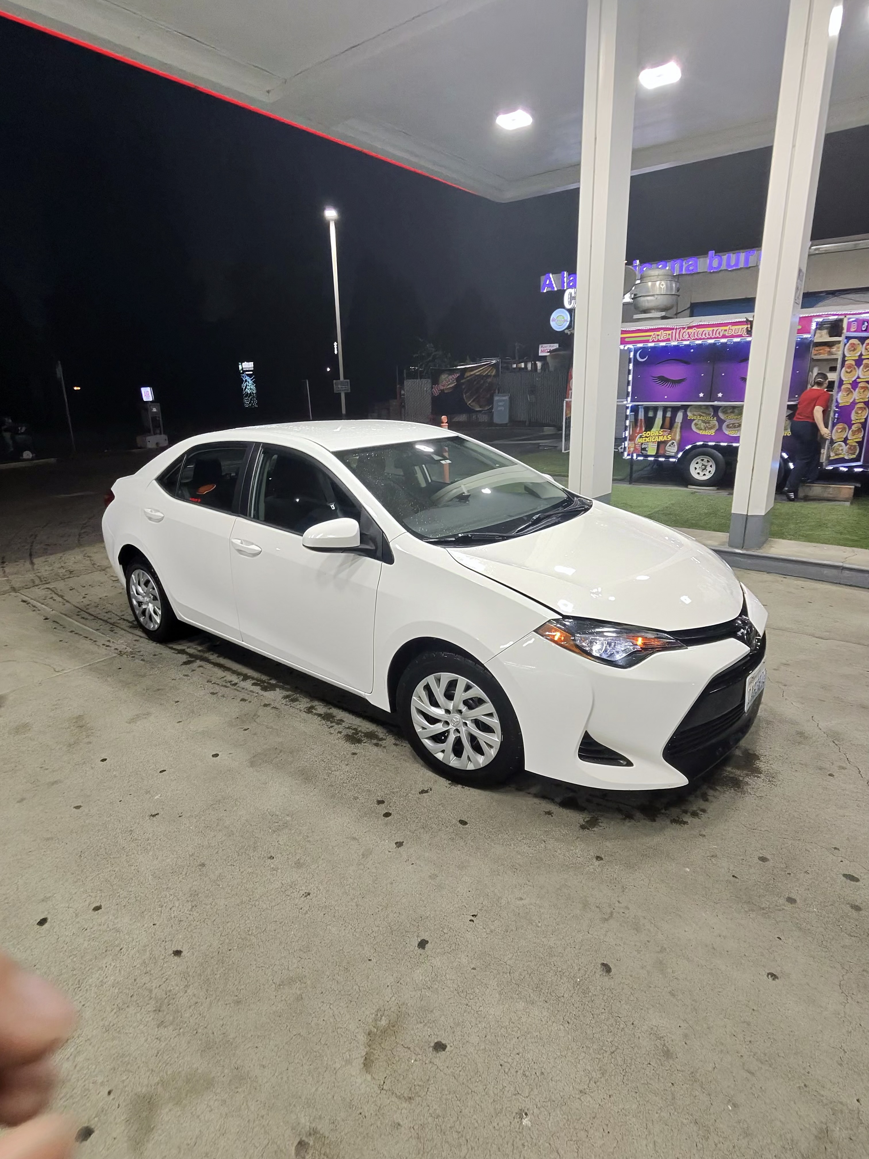 Used 2019 Toyota Corolla LE FWD image 9