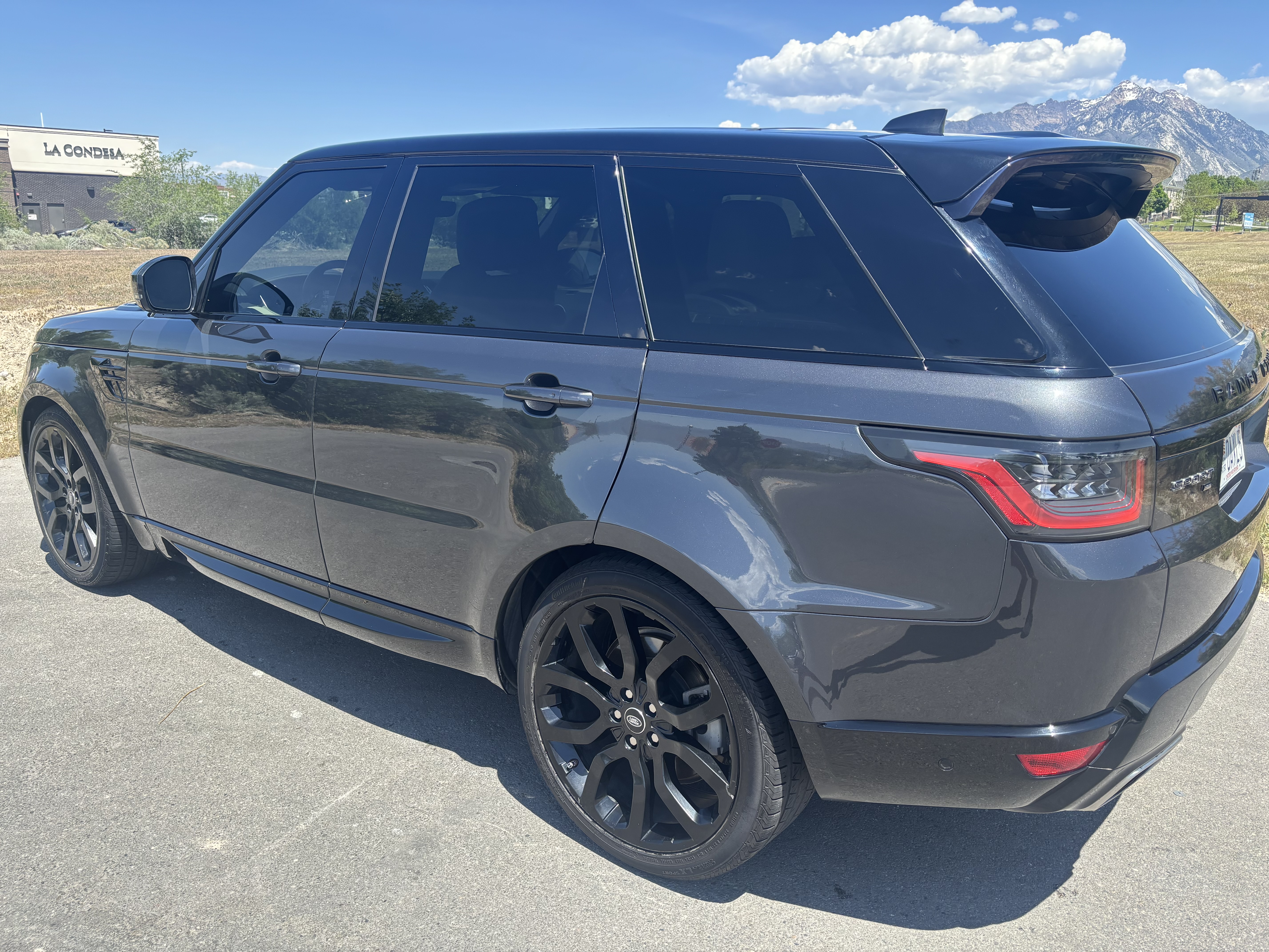 Used 2021 Land Rover Range Rover Sport HSE Silver Edition AWD/4WD image 2