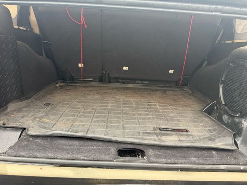 Used 2012 Jeep Wrangler Unlimited Sport image 12