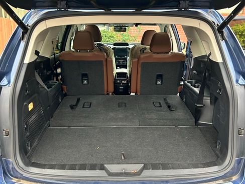 Used 2020 Subaru Ascent Touring image 8