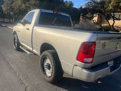 Used 2013 RAM 1500 Express image 9