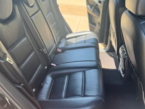 Used 2009 Porsche Cayenne Turbo AWD/4WD image 6