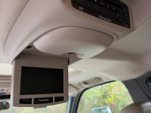 Used 2006 Chevrolet Silverado 3500 LT w/ Heavy-Duty Power Package image 19