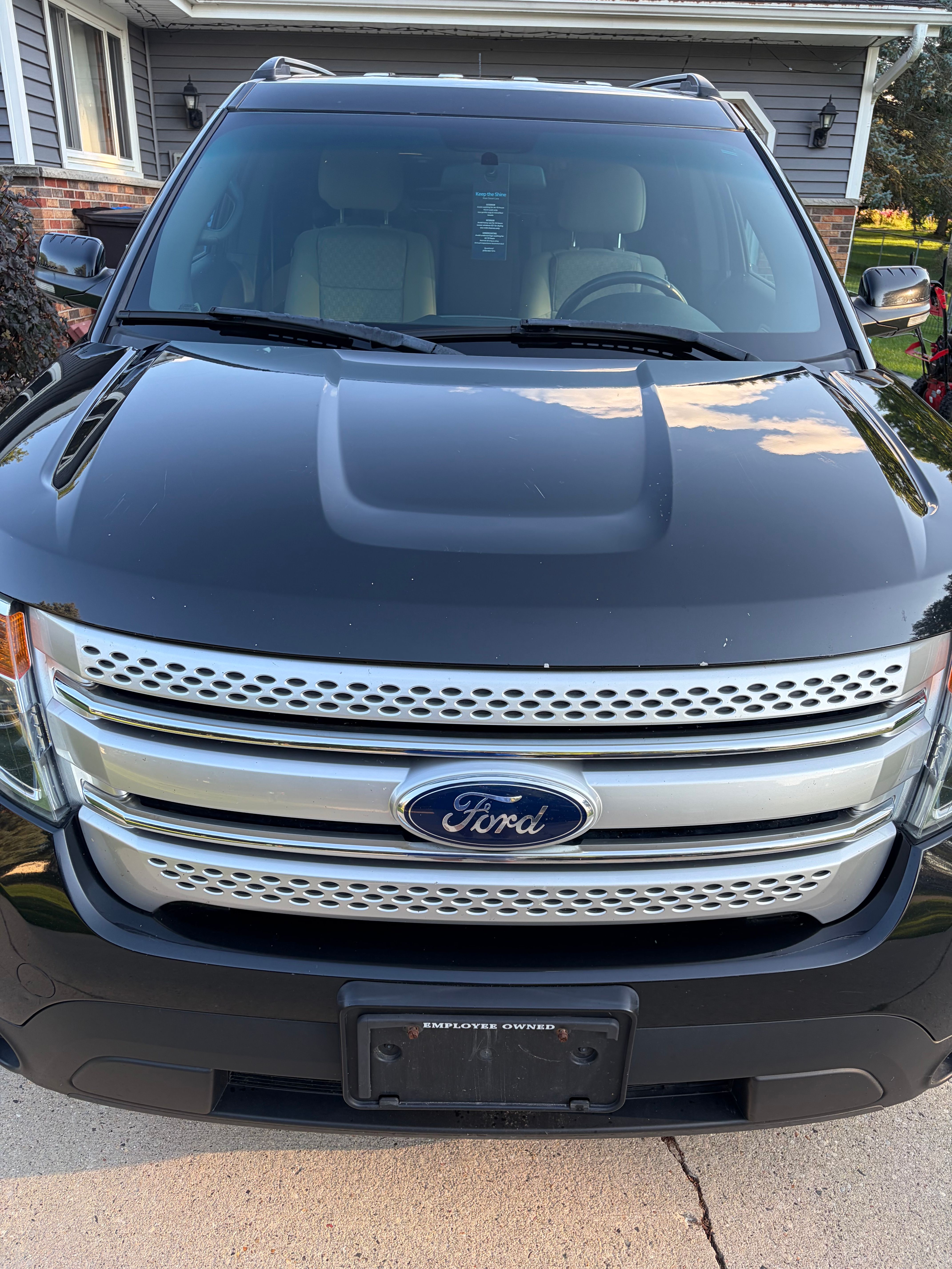 Used 2014 Ford Explorer XLT FWD image 4