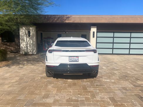 Used 2024 Lamborghini Urus S image 10