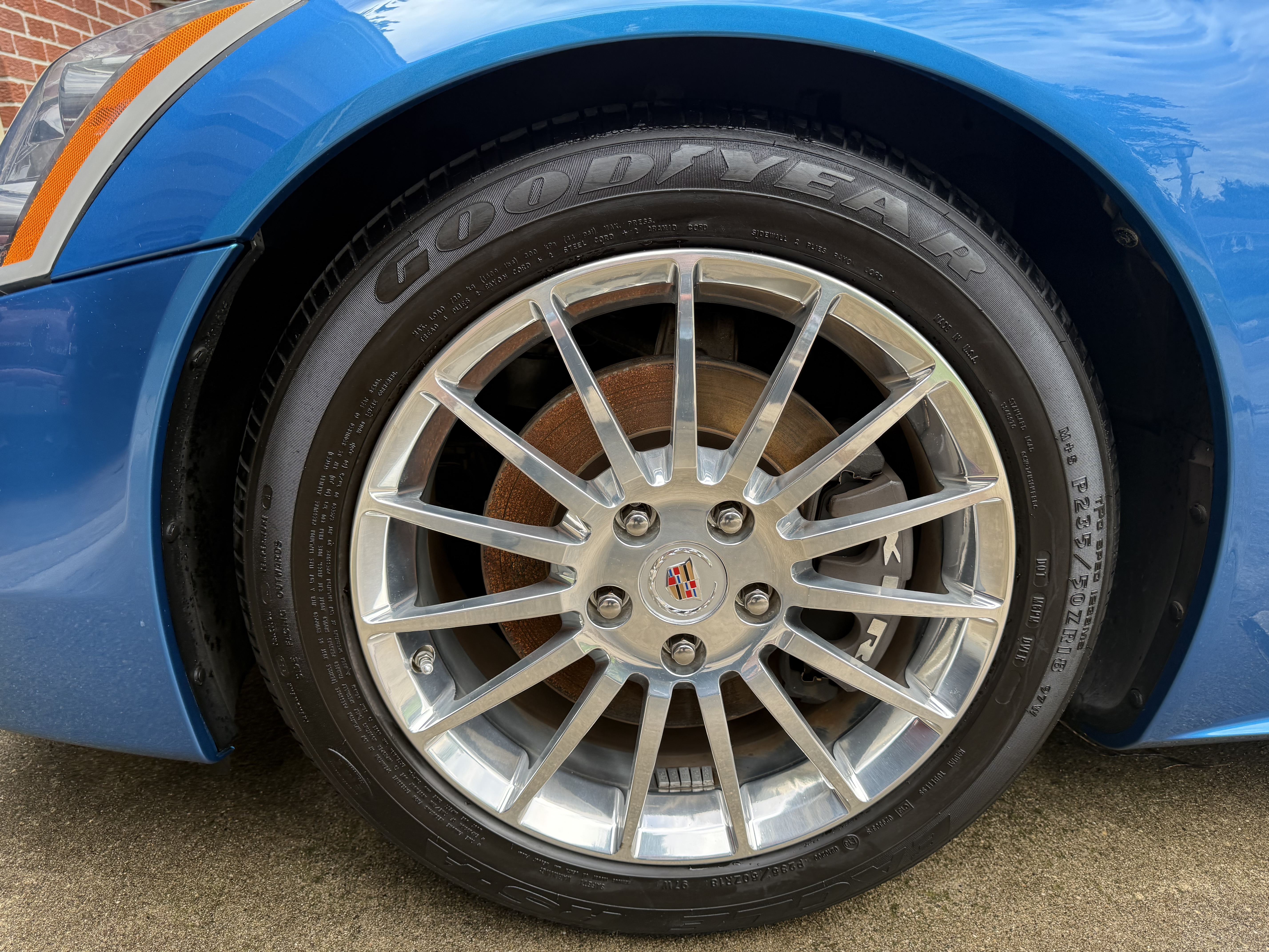 Used 2008 Cadillac XLR RWD image 13