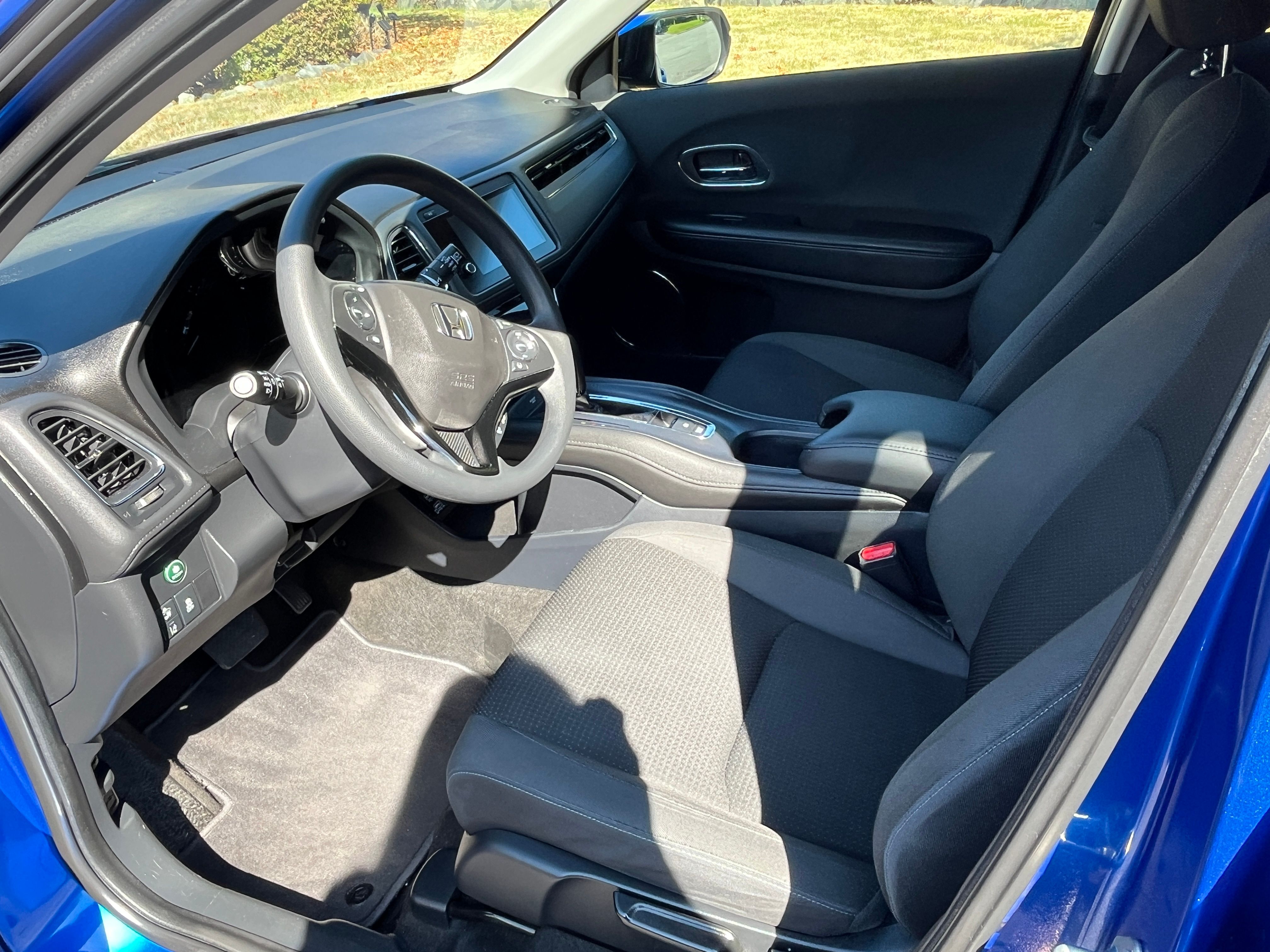 Used 2021 Honda HR-V EX image 14