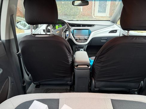 Used 2020 Chevrolet Bolt LT image 5
