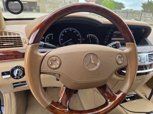 Used 2008 Mercedes-Benz S 550 image 6