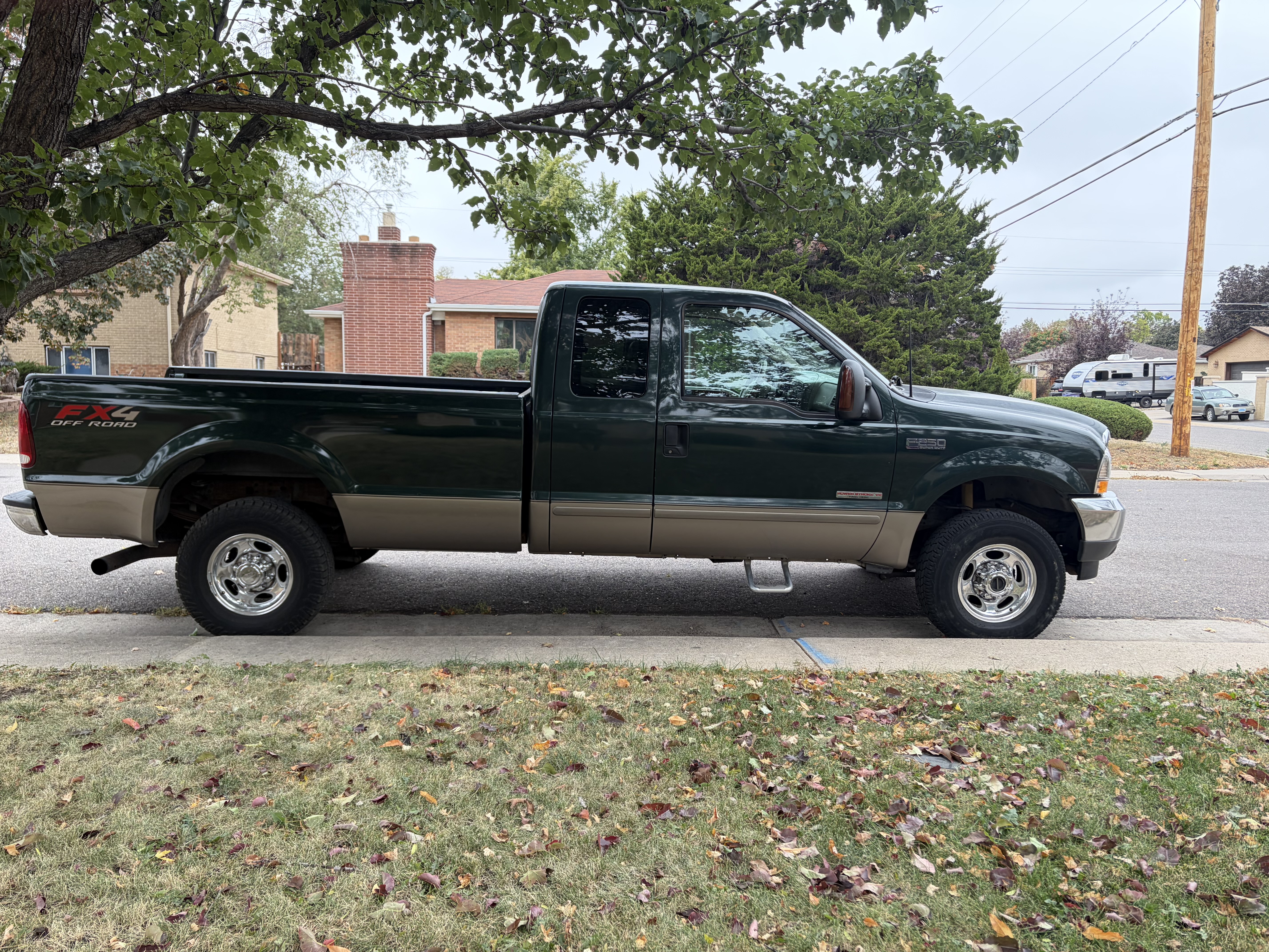 Used 2003 Ford F250 Lariat AWD/4WD image 6