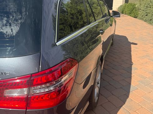 Used 2012 Mercedes-Benz E 350 4MATIC Wagon image 6