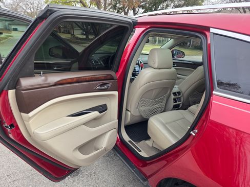 Used 2016 Cadillac SRX Premium w/ Driver Assist Package image 12