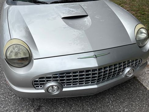 Used 2005 Ford Thunderbird RWD image 1