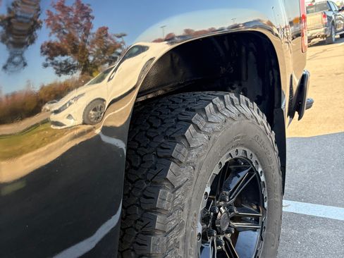 Used 2010 GMC Sierra 1500 SLE w/ Power Pack Plus image 6