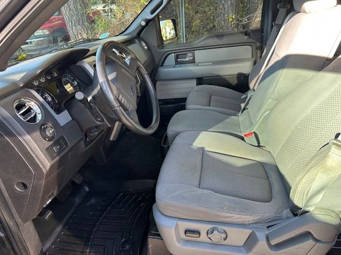 Used 2012 Ford F150 XLT w/ XLT Chrome Pkg image 8