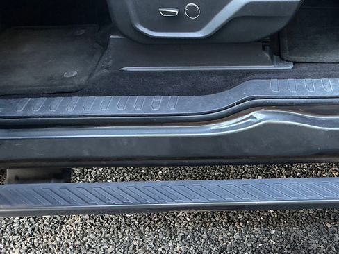 Used 2017 Ford F150 XLT w/ Equipment Group 301A Mid image 12