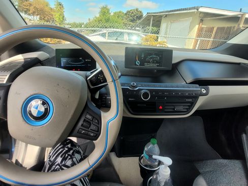 Used 2014 BMW i3 image 13