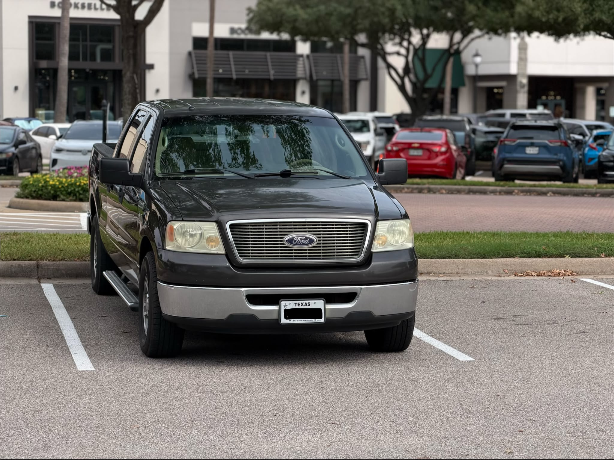 Used 2006 Ford F150 XLT RWD image 1