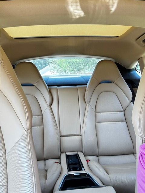 Used 2019 Porsche Panamera image 16