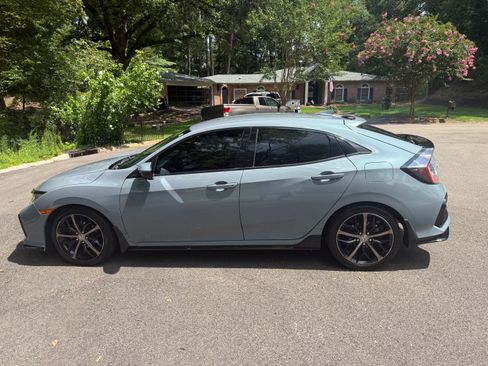 Used 2020 Honda Civic Sport image 13