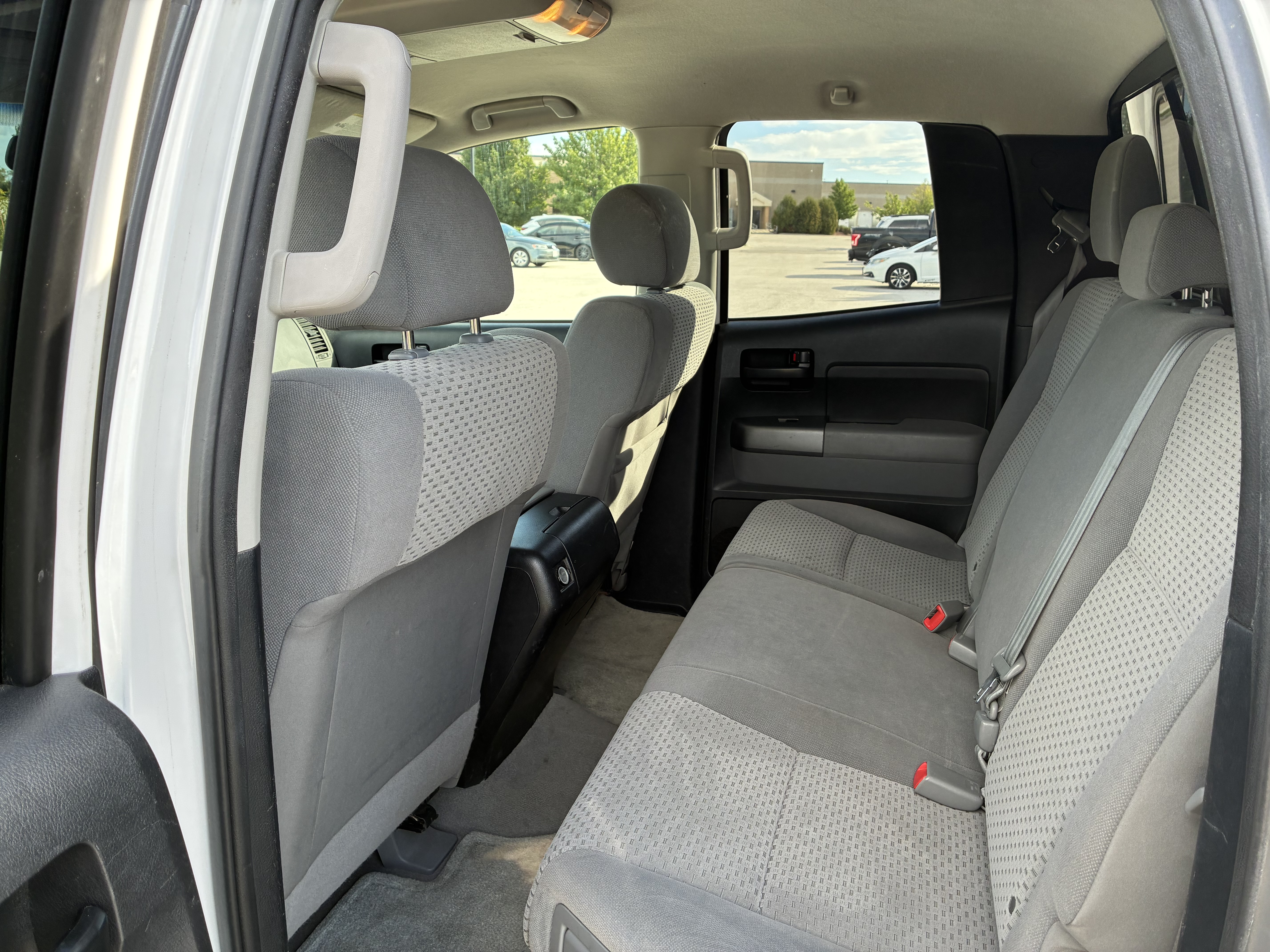 Used 2010 Toyota Tundra 4x4 Double Cab w/ TRD Off-Road Pkg image 13