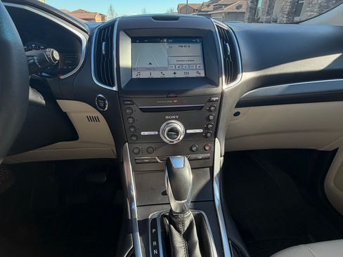 Used 2018 Ford Edge Titanium w/ Equipment Group 301A image 13