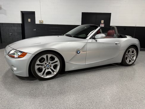 Used 2003 BMW Z4 3.0i RWD image 4