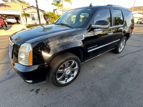 Used 2008 Cadillac Escalade 2WD image 5