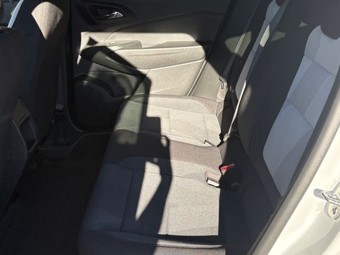 Used 2025 Chevrolet Trax LS w/ Driver Confidence Package FWD image 16