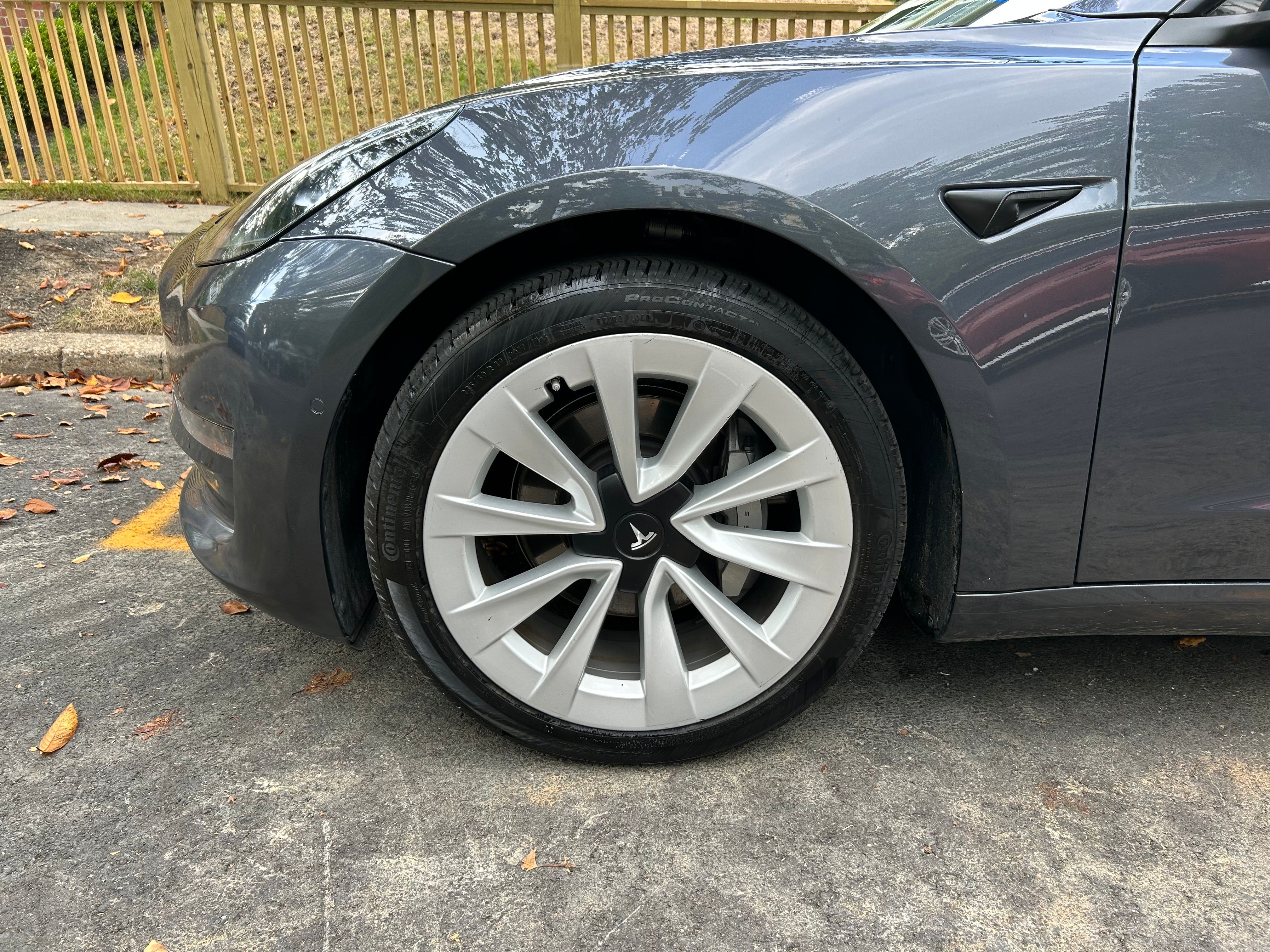 Used 2021 Tesla Model 3 Long Range AWD/4WD image 9
