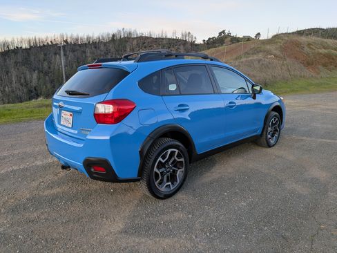 Used 2016 Subaru Crosstrek 2.0i image 4