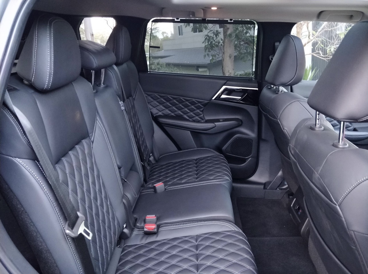 Used 2022 Mitsubishi Outlander SEL FWD image 8