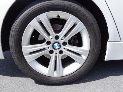 Used 2017 BMW 330i Sedan image 6