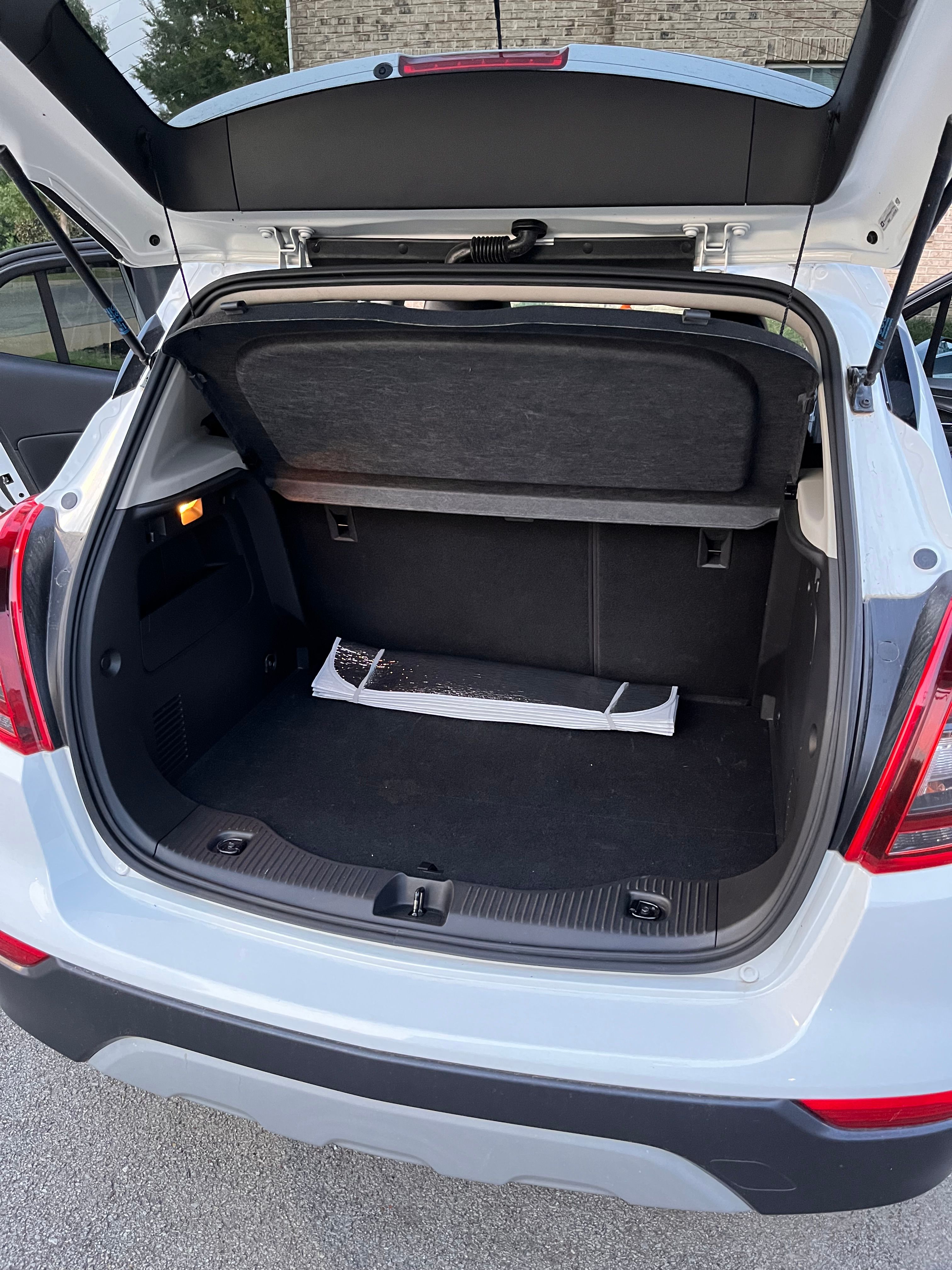 Used 2019 Buick Encore Preferred w/ Safety Package FWD image 13