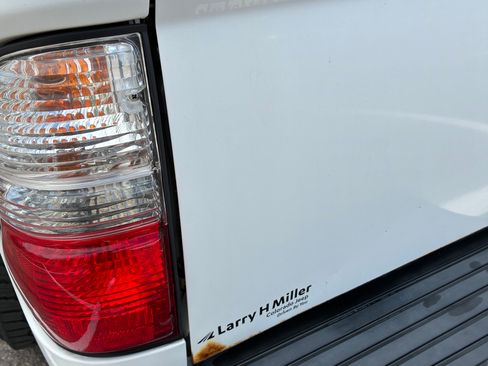 Used 2002 Toyota Tacoma 4x4 Xtracab V6 image 9